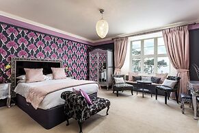 Orestone Manor