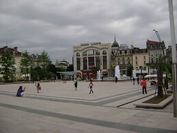 Hotel Adour