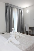 Residence Hotel La Taverna