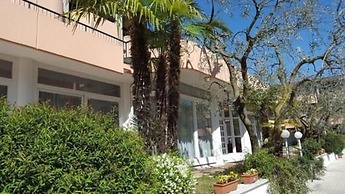 Hotel Royal