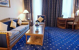 Capitol Hotel