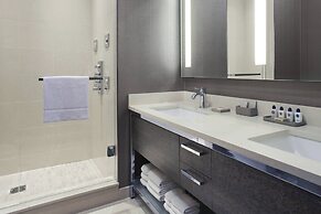 Delta Hotels by Marriott Burnaby Conference Centre