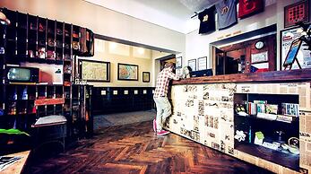 Sir Toby's Hostel