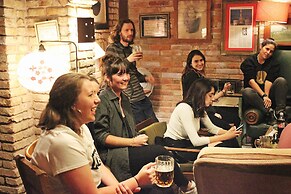 Sir Toby's Hostel