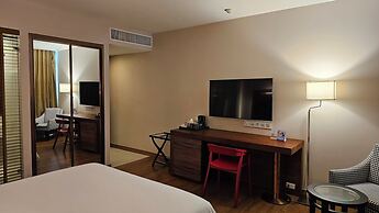 Sacha's Hotel Uno