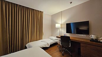 Sacha's Hotel Uno