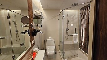 Sacha's Hotel Uno
