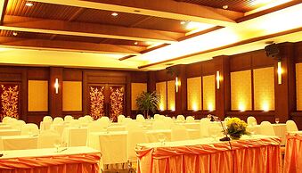 Golden Beach Resort