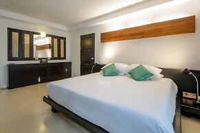 Haadson Resort