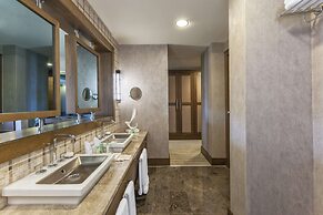 Hilton Dalaman Sarigerme Resort & Golf