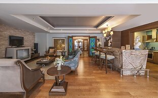 Hilton Dalaman Sarigerme Resort & Golf