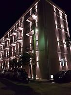 Aenos Hotel