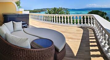Breakfast At Monaco