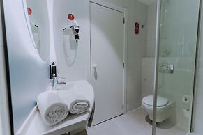 ibis Barcelona Glories 22