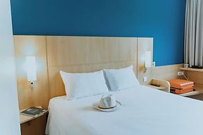 ibis Barcelona Glories 22