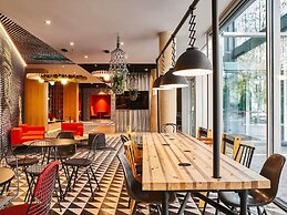 ibis Barcelona Glories 22