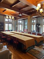 Parador De Verin