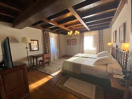 Parador De Verin