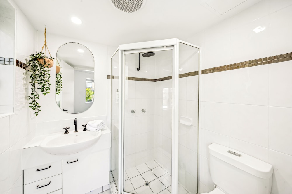 Le Beach Apartments