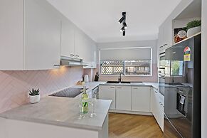 Le Beach Apartments