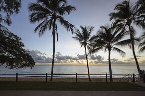 Coral Sands Resort