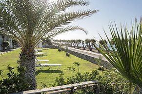 Maritimo Beach Hotel