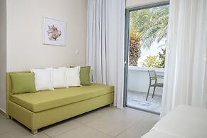 Maritimo Beach Hotel