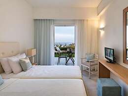 Maritimo Beach Hotel