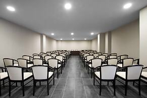Kn Aparthotel Columbus