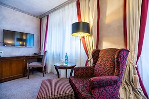 Schlosshotel Weyberhöfe