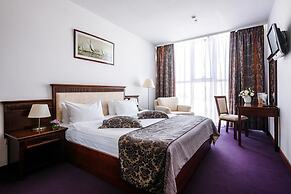 Grand Hotel Astrakhan