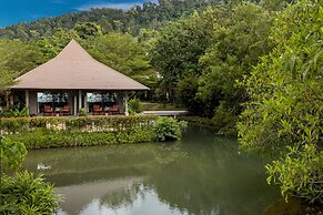 Khaolak Wanaburee Resort