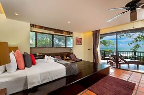 Khaolak Wanaburee Resort