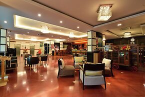 R Mar Resort and Spa
