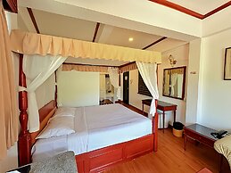 Orchid Hotel and Spa Kalim Bay