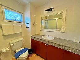 Orchid Hotel and Spa Kalim Bay