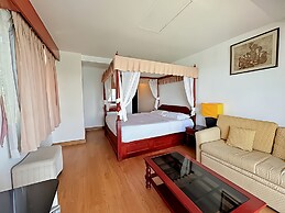 Orchid Hotel and Spa Kalim Bay