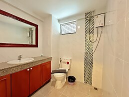 Orchid Hotel and Spa Kalim Bay