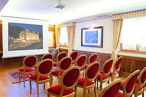 Alpen Suite Hotel