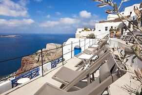 Esperas Santorini