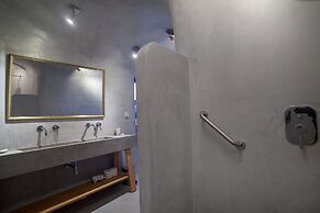 Esperas Santorini