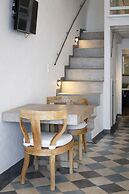 Ikastikies Suites