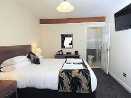 The Rusland Pool Hotel