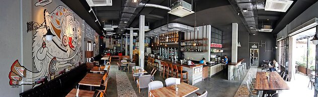 Hotel Cara