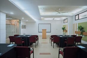 Ahuja Residency Parklane