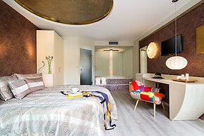 Alexandra Golden Boutique Hotel