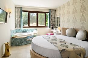 Alexandra Golden Boutique Hotel