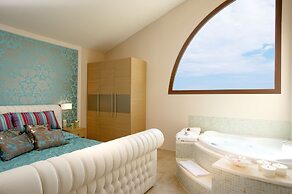 Alexandra Golden Boutique Hotel