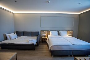 Expo Tower Hotel by Mellow Mood Hotels