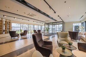 Expo Tower Hotel by Mellow Mood Hotels